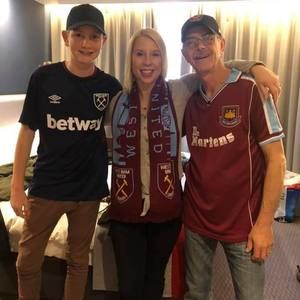 Meet your Posher, Leanne